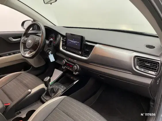 KIA STONIC - voiture d'occasion - Photo 10