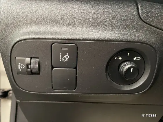 CITROEN C3 III - voiture d'occasion - Photo 14