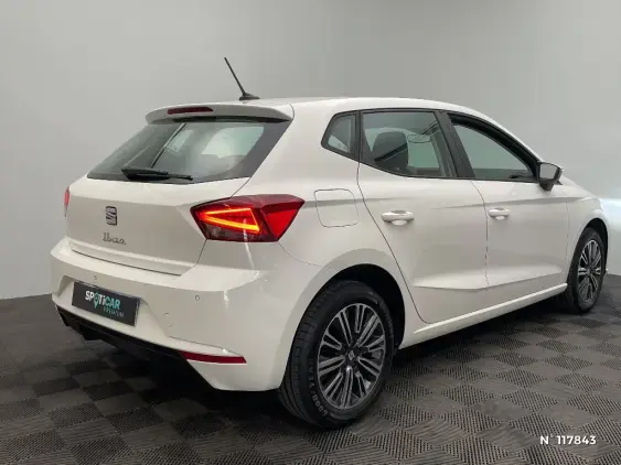SEAT IBIZA V - voiture d'occasion - Photo 4