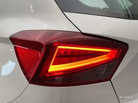 SEAT IBIZA V - voiture d'occasion - Photo 28