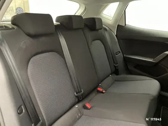 SEAT IBIZA V - voiture d'occasion - Photo 11