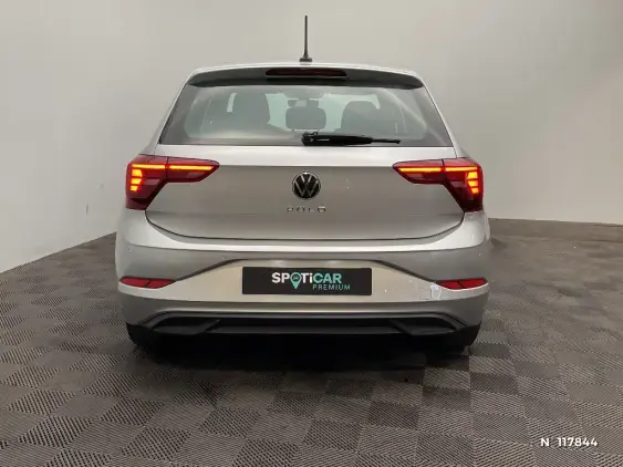 VOLKSWAGEN POLO VI - voiture d'occasion - Photo 6