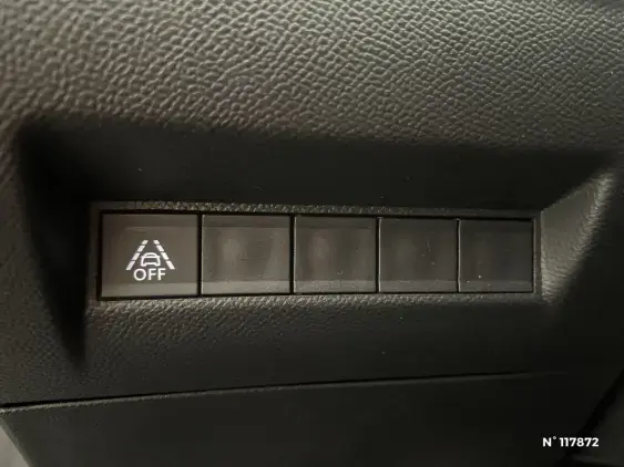 PEUGEOT 208 II - voiture d'occasion - Photo 15