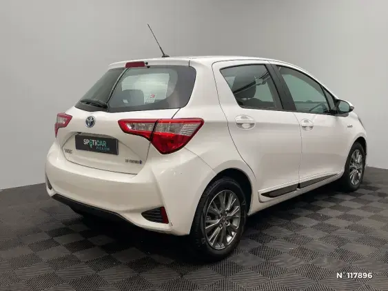 TOYOTA YARIS III - voiture d'occasion - Photo 4