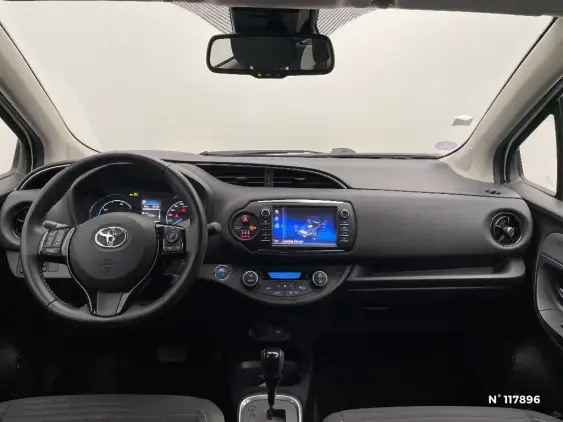 TOYOTA YARIS III - voiture d'occasion - Photo 9