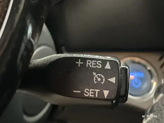TOYOTA YARIS III - voiture d'occasion - Photo 29