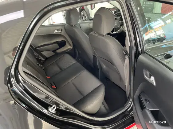 KIA PICANTO III - voiture d'occasion - Photo 11