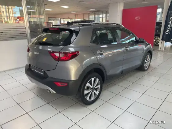 KIA STONIC - voiture d'occasion - Photo 4