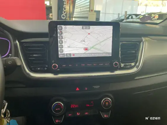 KIA STONIC - voiture d'occasion - Photo 13