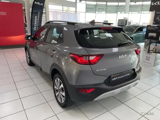 KIA STONIC - voiture d'occasion - Photo 32