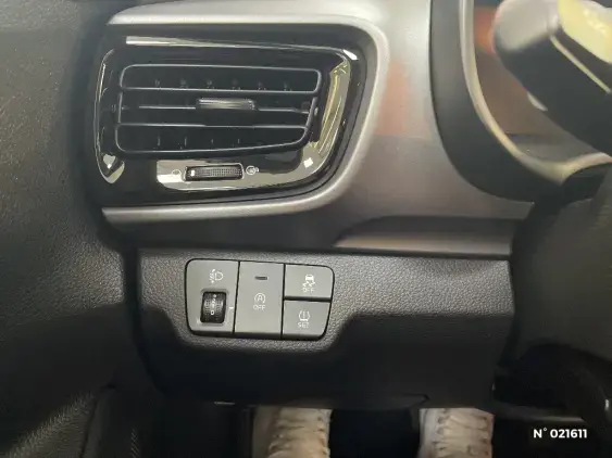 KIA STONIC - voiture d'occasion - Photo 27