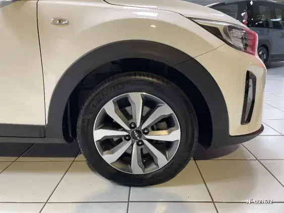 KIA STONIC - voiture d'occasion - Photo 8