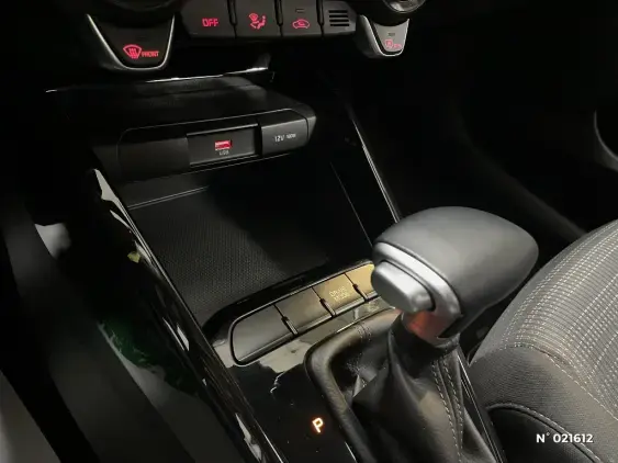 KIA STONIC - voiture d'occasion - Photo 15