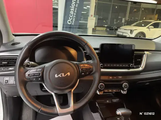 KIA STONIC - voiture d'occasion - Photo 30