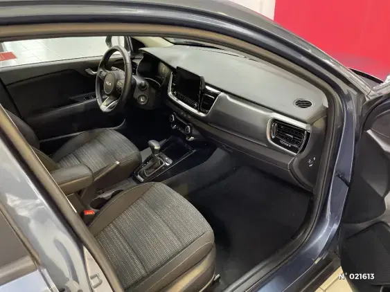 KIA STONIC - voiture d'occasion - Photo 10