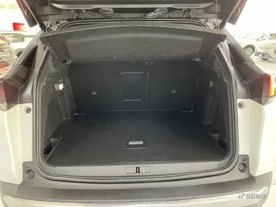 PEUGEOT 3008 II - voiture d'occasion - Photo 7