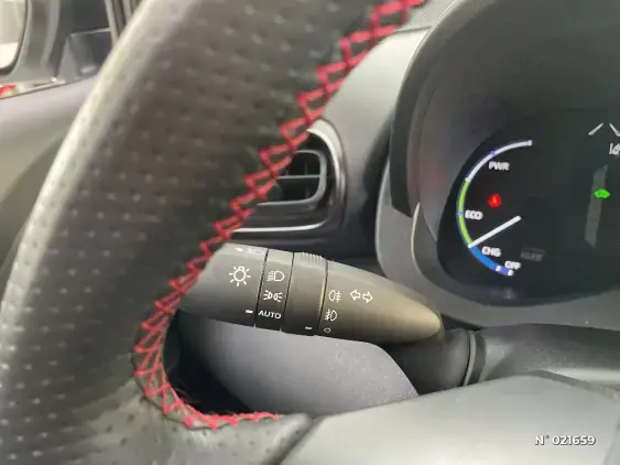 TOYOTA YARIS CROSS I - voiture d'occasion - Photo 23