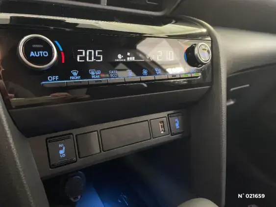 TOYOTA YARIS CROSS I - voiture d'occasion - Photo 30