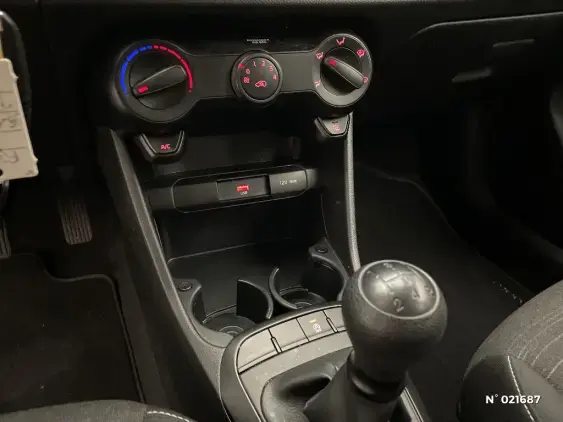 KIA PICANTO III - voiture d'occasion - Photo 28