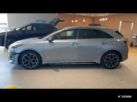 KIA CEED III - voiture d'occasion - Photo 2