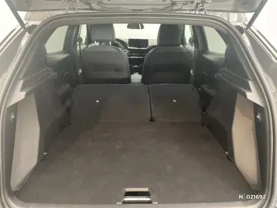 PEUGEOT 2008 II - voiture d'occasion - Photo 26