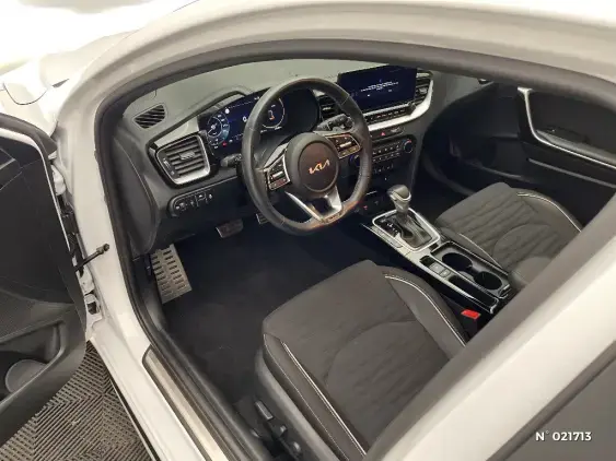 KIA CEED III - voiture d'occasion - Photo 30