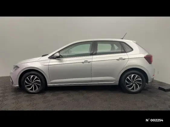 VOLKSWAGEN POLO VI - voiture d'occasion - Photo 2