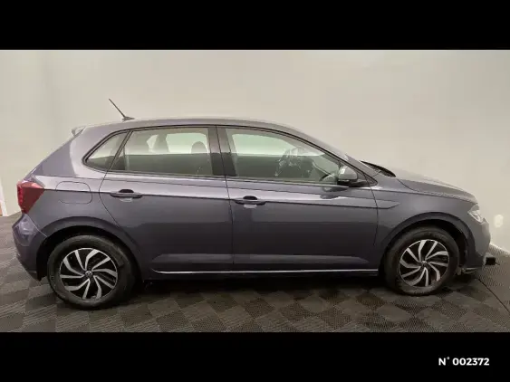 VOLKSWAGEN POLO VI - voiture d'occasion - Photo 5