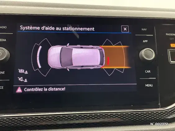 VOLKSWAGEN POLO VI - voiture d'occasion - Photo 14