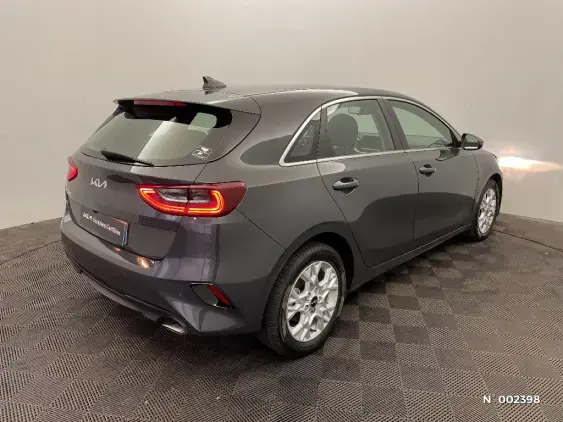 KIA CEED III - voiture d'occasion - Photo 4