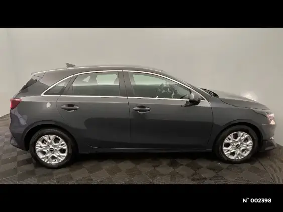 KIA CEED III - voiture d'occasion - Photo 5