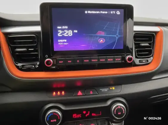 KIA STONIC - voiture d'occasion - Photo 13