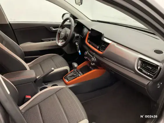 KIA STONIC - voiture d'occasion - Photo 10
