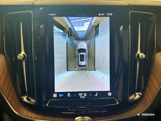 VOLVO XC60 II - voiture d'occasion - Photo 14