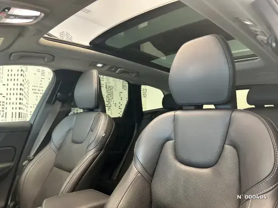 VOLVO XC60 II - voiture d'occasion - Photo 37