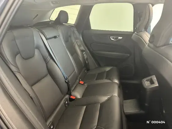 VOLVO XC60 II - voiture d'occasion - Photo 11