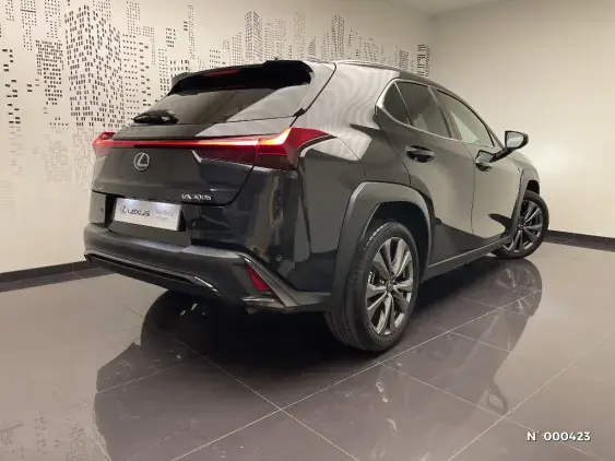 LEXUS UX - voiture d'occasion - Photo 4