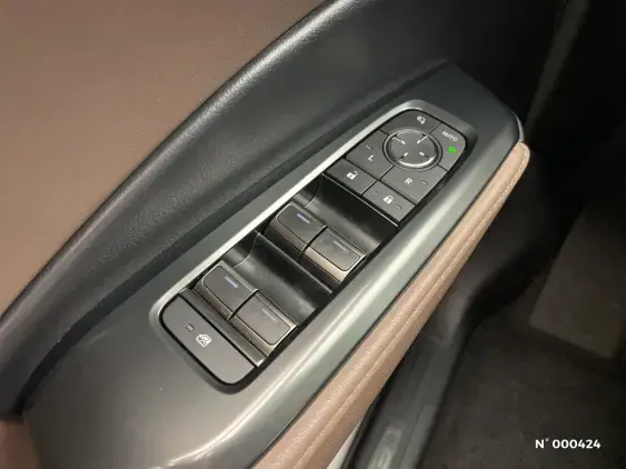 LEXUS LBX - voiture d'occasion - Photo 15