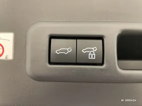 LEXUS LBX - voiture d'occasion - Photo 37