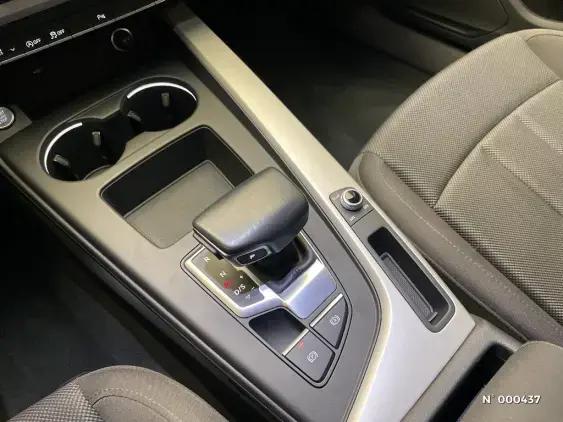 AUDI A4 AVANT - voiture d'occasion - Photo 29