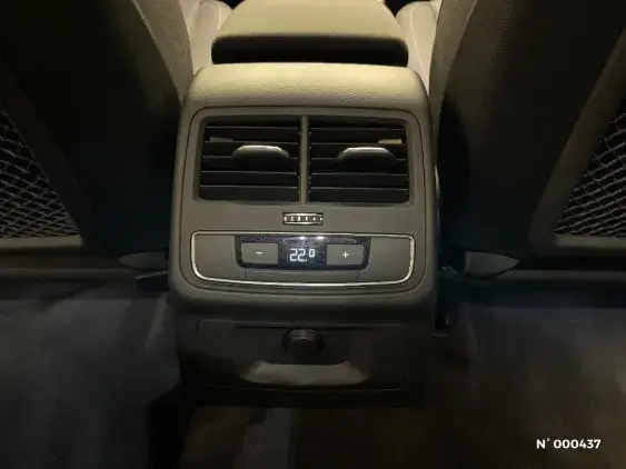 AUDI A4 AVANT - voiture d'occasion - Photo 35