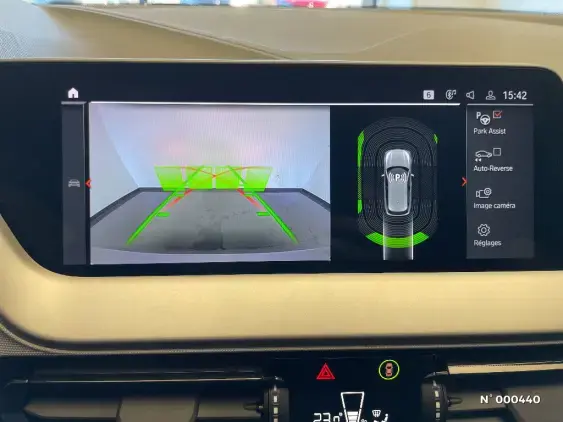 BMW SERIE 1 F40 - voiture d'occasion - Photo 14