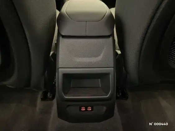 BMW SERIE 1 F40 - voiture d'occasion - Photo 36