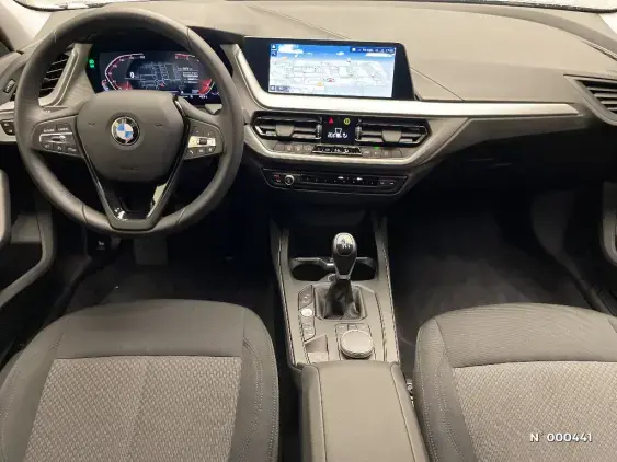 BMW SERIE 1 F40 - voiture d'occasion - Photo 9