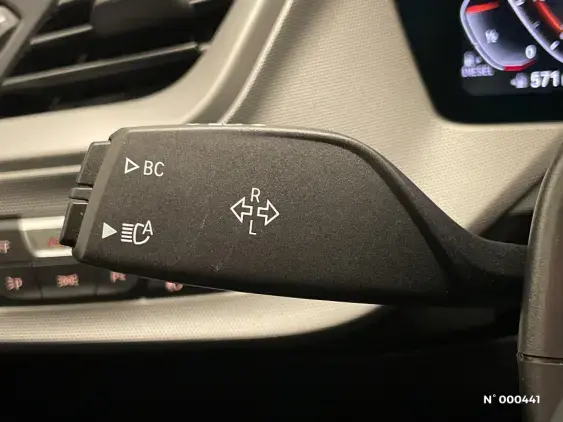 BMW SERIE 1 F40 - voiture d'occasion - Photo 28