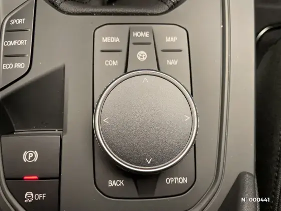 BMW SERIE 1 F40 - voiture d'occasion - Photo 31