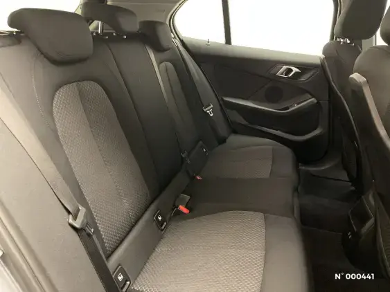 BMW SERIE 1 F40 - voiture d'occasion - Photo 11