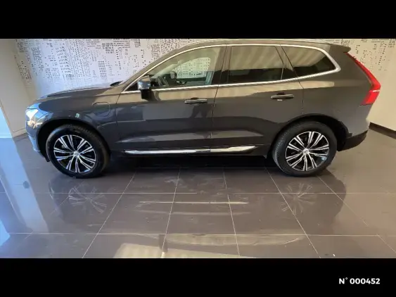 VOLVO XC60 II - voiture d'occasion - Photo 2