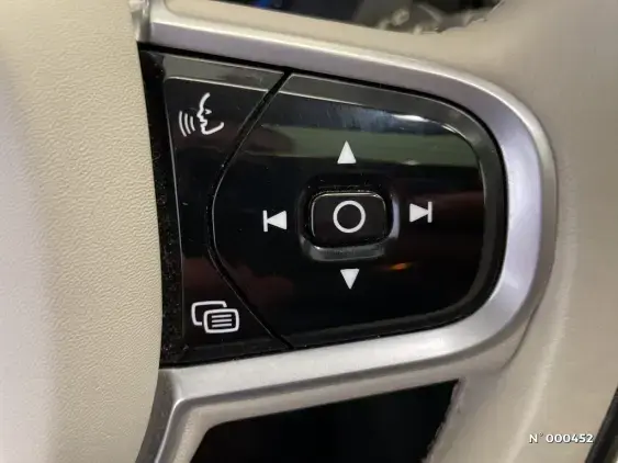 VOLVO XC60 II - voiture d'occasion - Photo 31