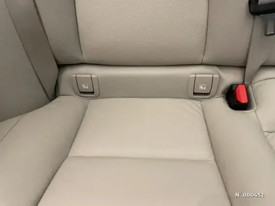 VOLVO XC60 II - voiture d'occasion - Photo 39